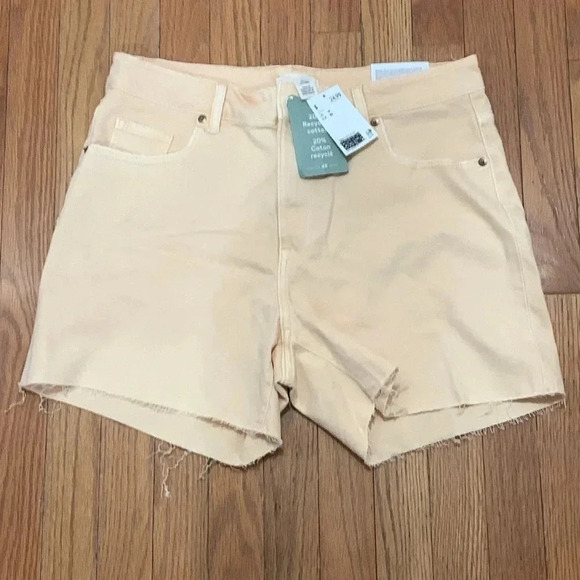 Women’s H&M High Rise Cut Off Shorts Size 14 NEW WITH TAGS Apricot - Picture 2 of 10